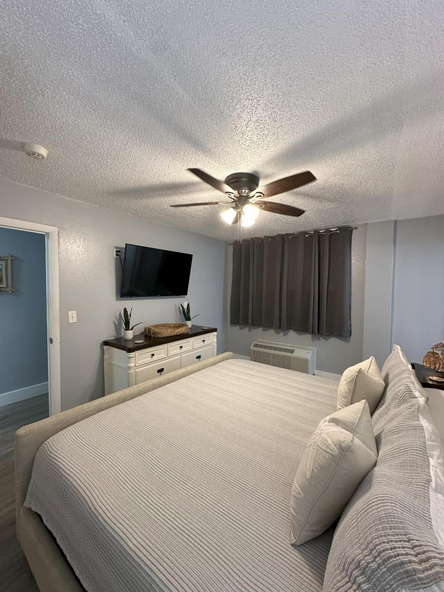 Seabliss, Oceanfront 1St Floor Cozy Condo 데이토나 비치 객실 사진